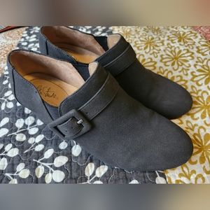 EUC Lifestride Booties 7.5